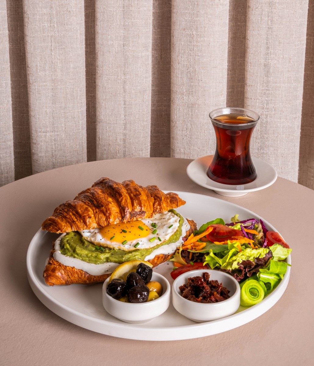 Egg Avocado Croissant