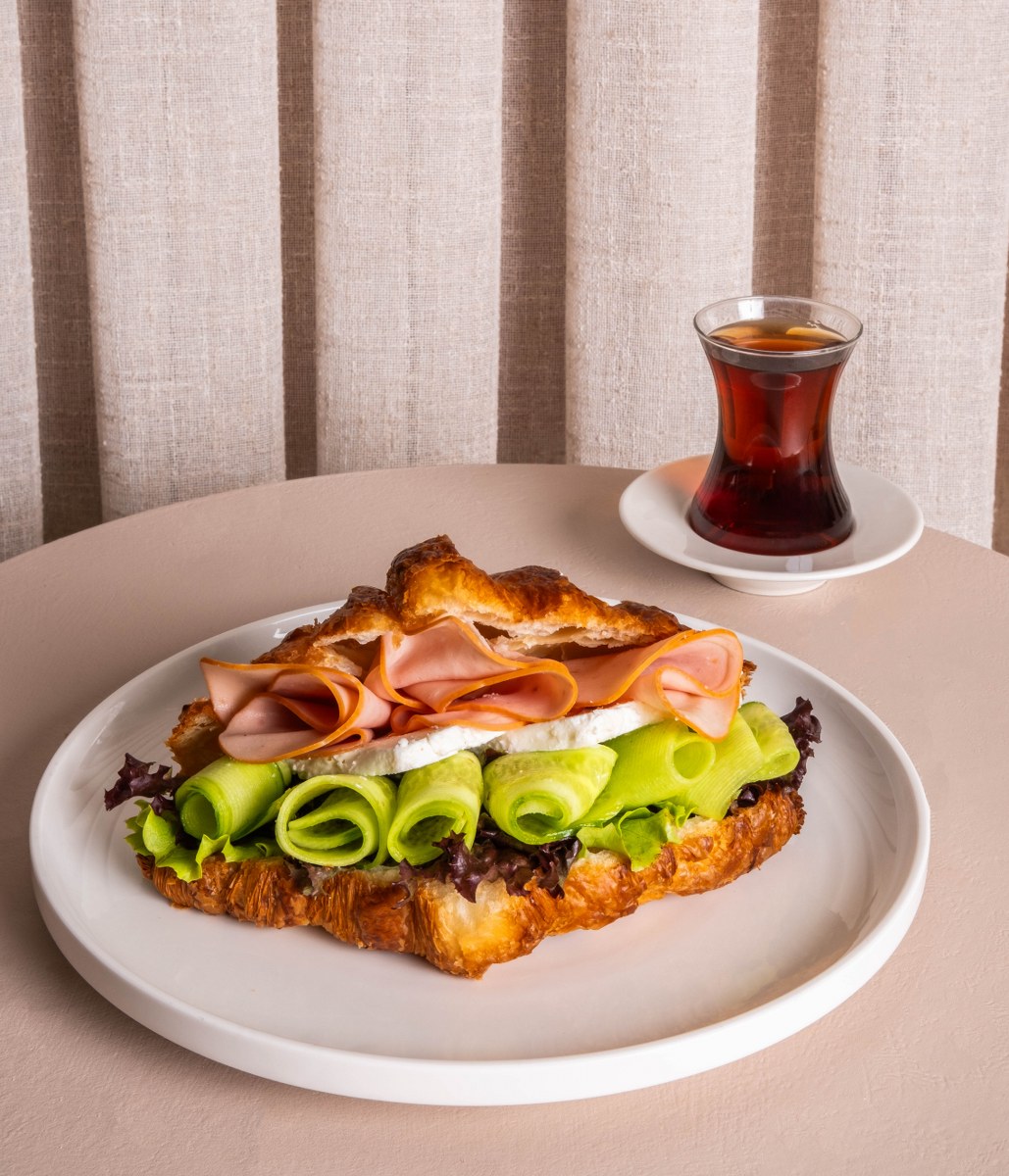 Smoked Turkey Croissant Sandwich